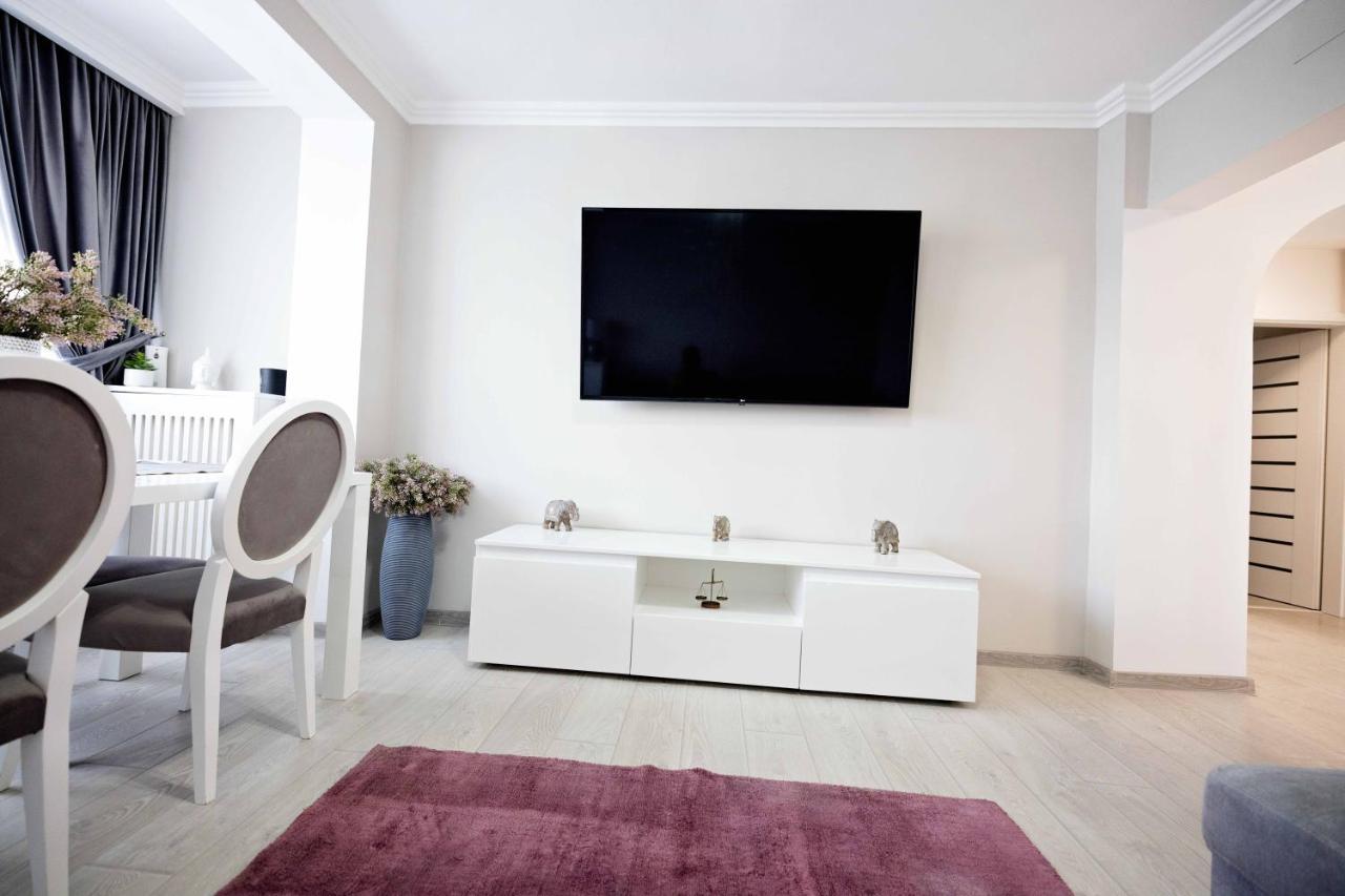 Joyful Apartment Timisoara Exterior photo